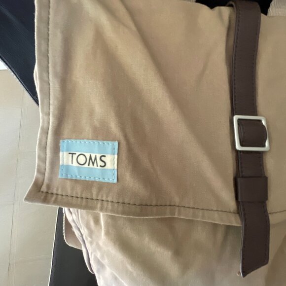 Toms Trekker Waxed Canvas Tan Laptop Backpack-Lots of pockets - Picture 6 of 12
